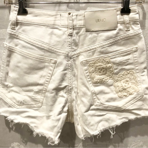 LIU-JO Off-White Destroyed Denim Jeans Shorts 25 $102 - Picture 3 of 5
